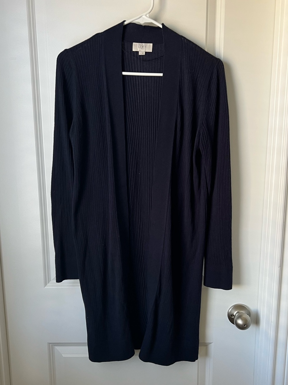 ⭐️3 for $20 Loft Ribbed Cardigan